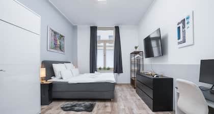 Design loft, fully equipped, terrace, 2 min Duisburg central station