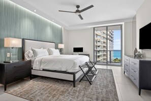 3 bedrooms, WiFi, bed sheets - 3BR 3BA Premium Oceanfront Condo (Riviera Beach)