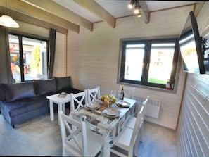 House | Dining