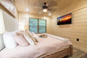 4 quartos, escrivaninha, Wi-Fi de cortesia, roupa de cama