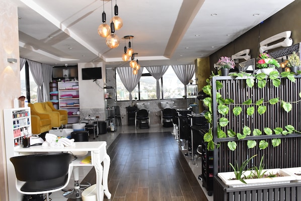 Sauna, hot tub, steam room, mud baths, hot stone massages - Fountain hotel and spa (Addis Ababa)