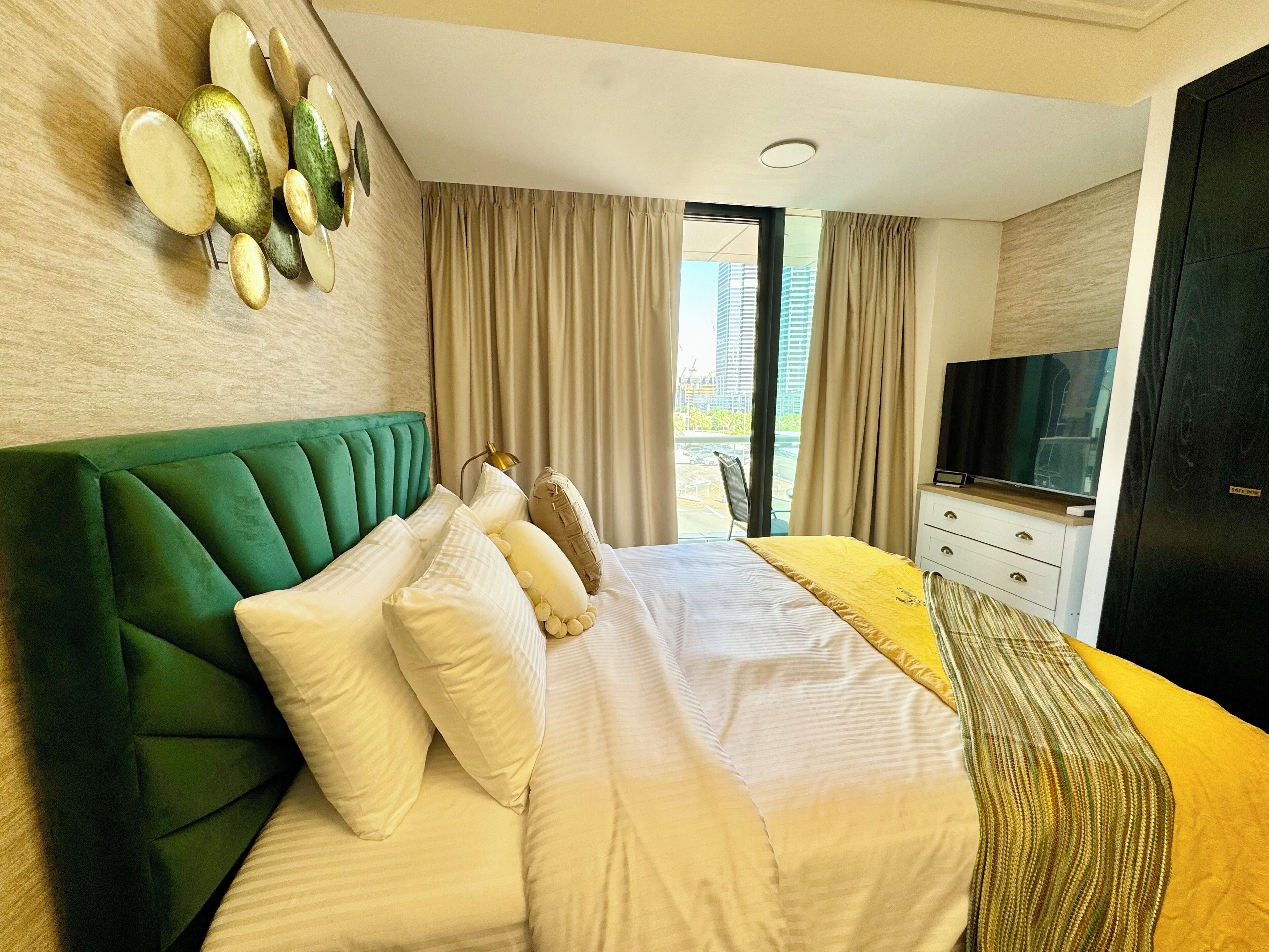 Estúdio, vista para a cidade | Cofres nos quartos, cortinas blackout, ferros/tábuas de passar roupa