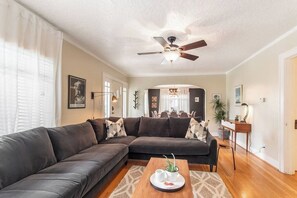 Imagen sin descripción, 5 de 44, botón