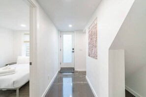 2 chambres, fer et planche à repasser, Wi-Fi, literie fournie