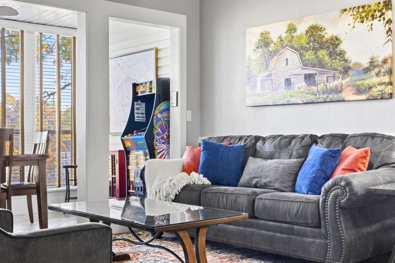 Smart TV, fireplace, DVD player