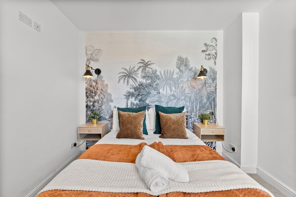 4 室のベッドルーム、アイロン / アイロン台、インターネット、ベッドシーツ