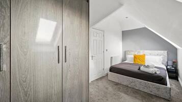 1 soverom, internettilgang og sengetøy