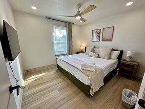 2 bedrooms, desk, iron/ironing board, WiFi