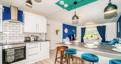 A Gem in Greenock - Sleeps 8