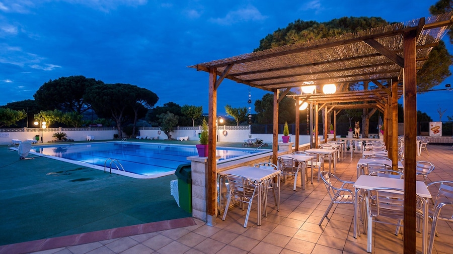 Bungalow in Calella With Sea & Mountain Views