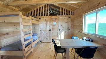 1 bedroom, travel crib, free WiFi, bed sheets