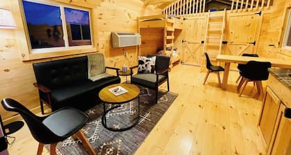 River Bluff Cabins | Cabin 1 | Private Hot Tub