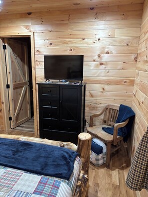 2 habitaciones, escritorio, cuna de viaje y wifi gratis