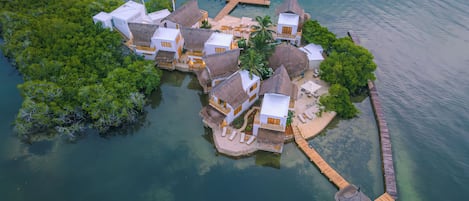 Private beach, white sand, snorkelling, kayaking