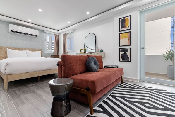 Apartment | Internet - Close to the Beach Balcony Beach View Parking (San Juan)