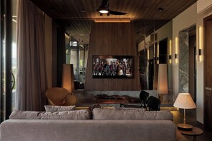 Living area - Up & Down Villa Bao Bao 4BRs (Da Lat)