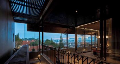 Up & Down Villa Bao Bao 4BRs