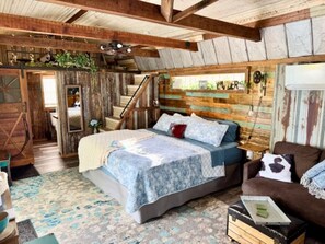 1 bedroom, desk, iron/ironing board, free WiFi