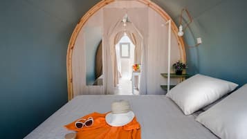 2 bedrooms