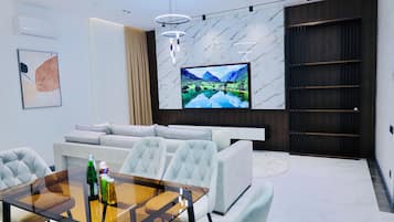 Family Suite, Courtyard View