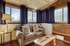 Fireplace - A Timber Hideaway, Cozy Cabin Retreat in the Smokies – Comfort & Fun for All! (Sevierville)