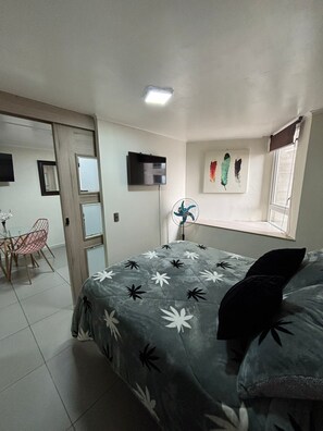 1 bedroom, WiFi, bed sheets