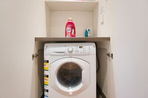 Interior - Amyra Residences on Rowlands Place - Unit 1505 (Adelaide)