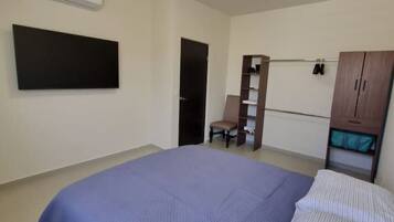 3 bedrooms, WiFi, bed sheets