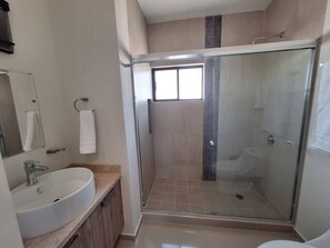 تجهيزات دش، مجففات شعر