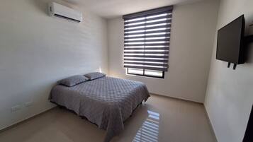 3 bedrooms, WiFi, bed sheets