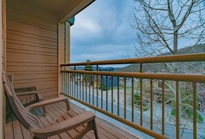 Appartement, 3 chambres, vue montagne | Terrasse/Patio