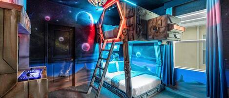 8 Schlafzimmer, Bügeleisen/Bügelbrett, WLAN, Bettwäsche