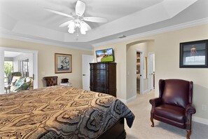 2 bedrooms, desk, iron/ironing board, free WiFi