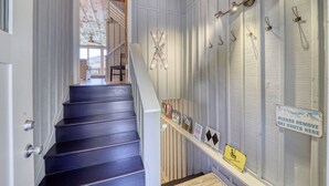 Interior - Luxury at Sugar Ski - Extremely close to Slopes, Golf, Tubing, and Ice Skating (Sugar Mountain)