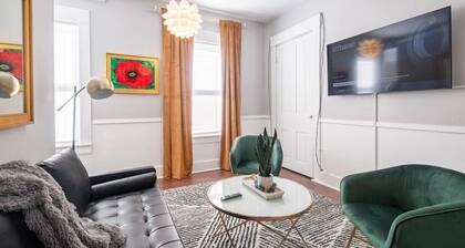 Walkable Historic Home (FREE Bikes to use)