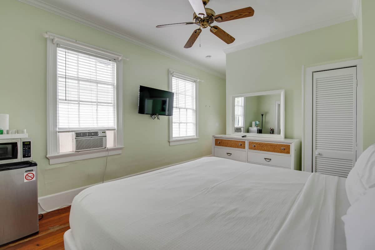 Key Lime Cottage