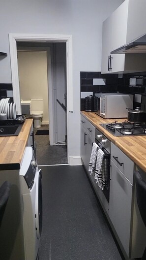 Apartment | Private kitchen
