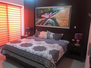 3 bedrooms, iron/ironing board, WiFi, bed sheets - Mazatlan Beachfront Home with Swimming Pool - Cerritos Resort (Mazatlan)