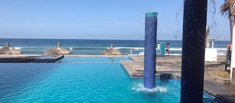 Mazatlan Beachfront Home with Swimming Pool - Cerritos Resort