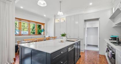 Spacious heritage home