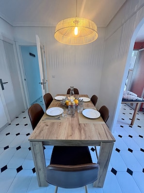 Dining room - New Spacious Family Apartment 3 Bedrooms Pool 5 Min From the Sea (Alicante)