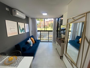 Apartament Comfort, balcó | Sala d'estar