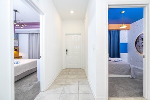 2 chambres, fer et planche à repasser, Wi-Fi, draps fournis