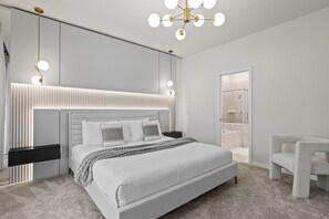 5 bedrooms, iron/ironing board, WiFi, bed sheets - Last Minute Disney! Private Pool, Game Room & Themed Bedrooms. Book Now! #116021 (Orlando)