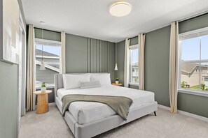 10 chambres, fer et planche à repasser, Wi-Fi, draps fournis