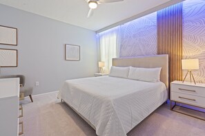 8 Schlafzimmer, Bügeleisen/Bügelbrett, Reisekinderbett, WLAN