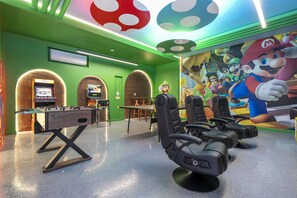 Game room - Last Minute Disney! Private Pool, Game Room & Themed Bedrooms. Book Now! #125777 (Orlando)