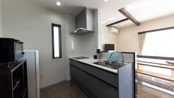 Fridge, microwave, cookware/dishes/utensils