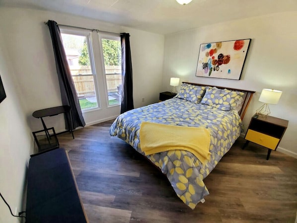 1 bedroom, desk, iron/ironing board, free WiFi