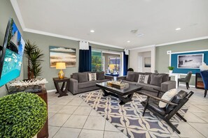 Interior - Disney's Family Retreat (Kissimmee)